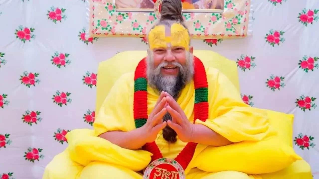 How to Meet Premanand Ji Maharaj in Vrindavan: Darshan, Satsang & Ekantik Vartalap Guide